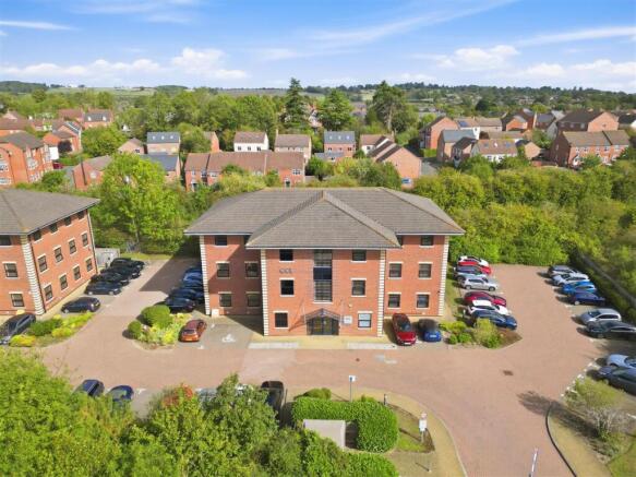 34 Cygnet Court 2648-8.jpg