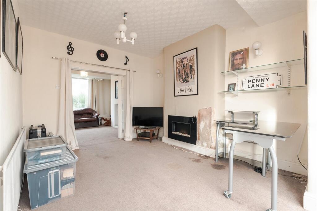 House in Lancaster - More