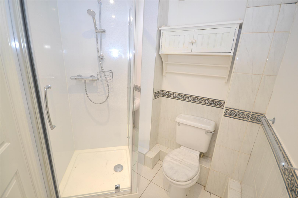 Apartment in Dorchester - View 5