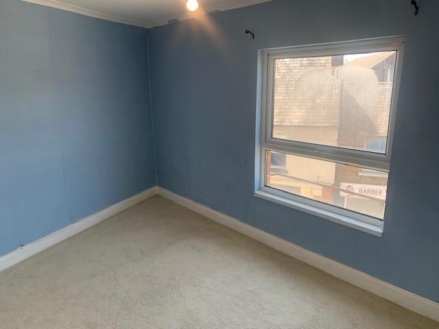Apartment in Northampton - View 4