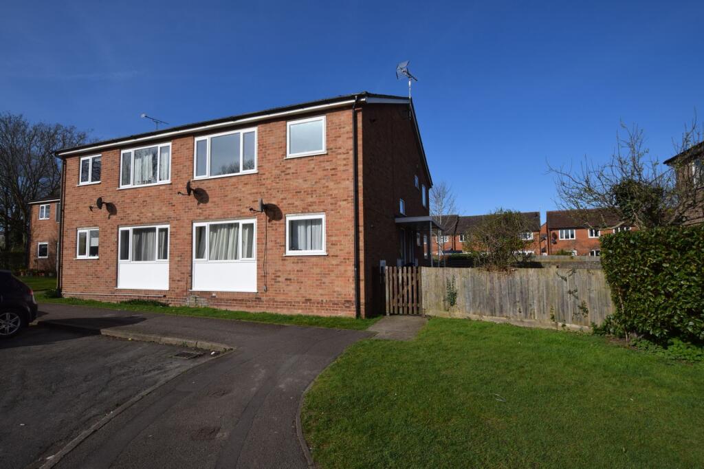 Main image of property: Parliament Road, Thame, OX9
