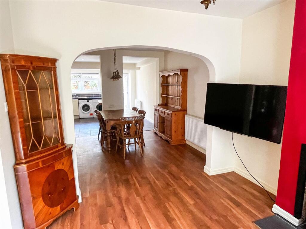 High Street, Hardingstone, Northampton - View 5