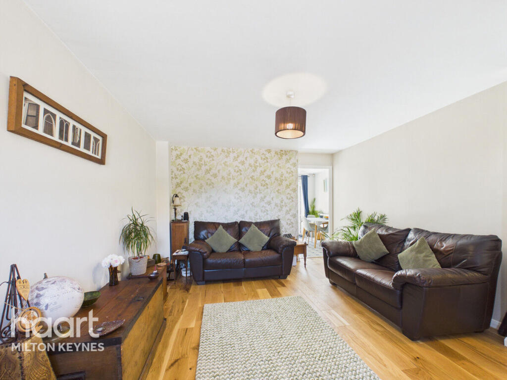 House in Milton Keynes, Emerson Valley, Shenley Brook End - More