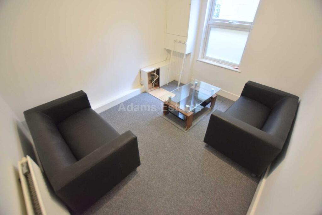 House in Reading - View 2
