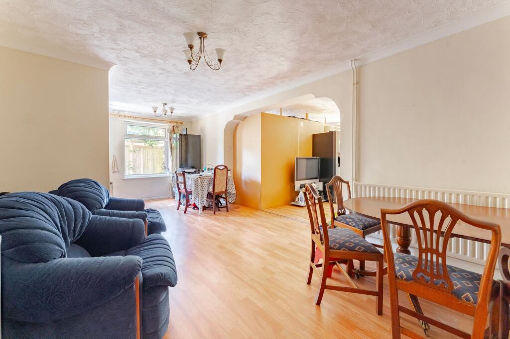 St. Walstans Road, Taverham photo 2