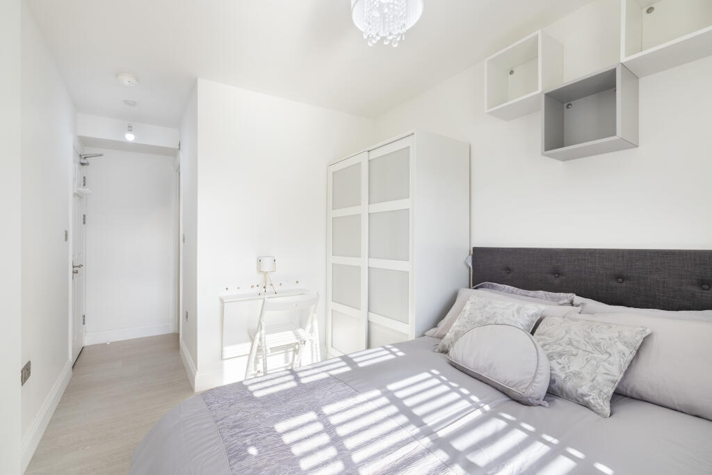 1 bedroom house share for rent