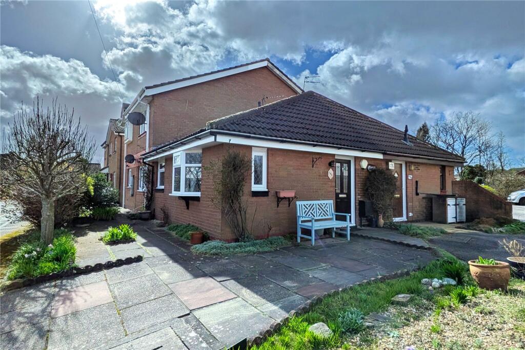 Main image of property: Thornley Lane South, Reddish, Stockport, SK5