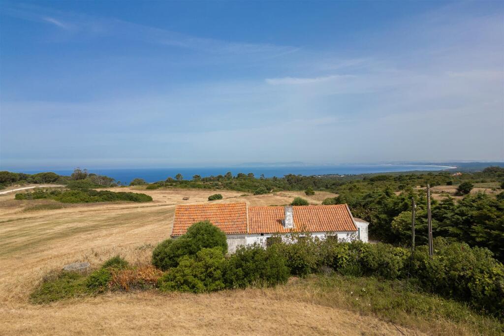 Main image of property: Setúbal, Sesimbra