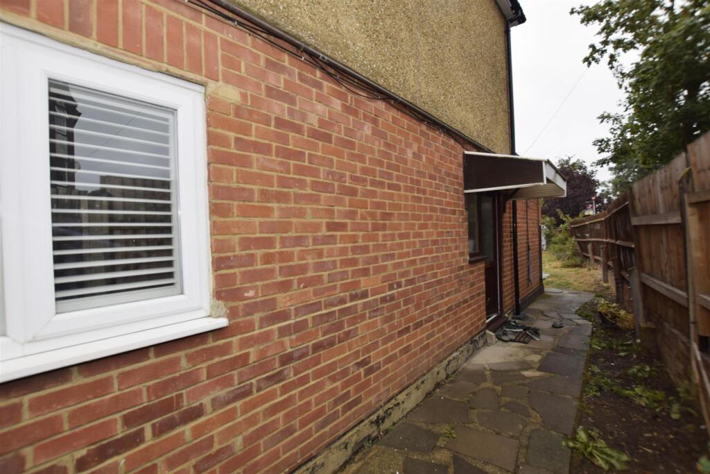 House in London, North Wembley, Preston - View 5