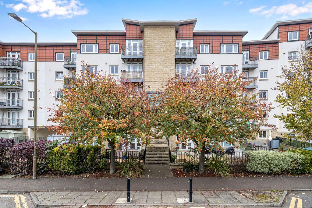 31/13 Brunswick Road, Brunswick, Edinburgh, EH7 5GW