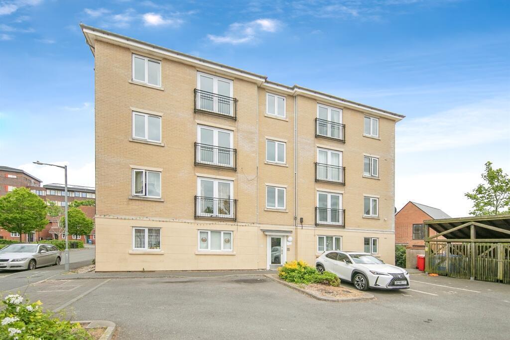 Main image of property: Firmin Close, Ipswich, IP1
