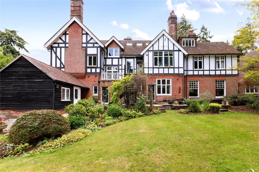 Apartment in Waverley, Haslemere