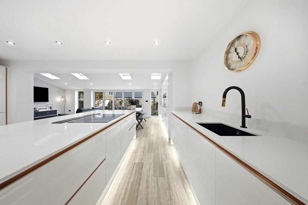 House in Blackburn - View 5