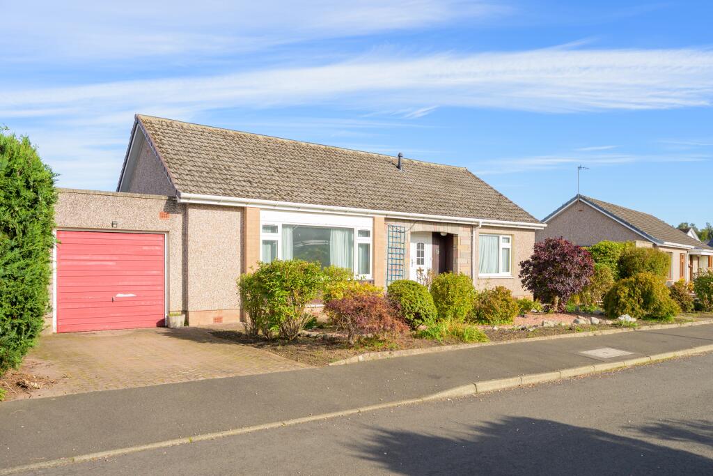 Main image of property: Oakdene Place, Scone, PH2
