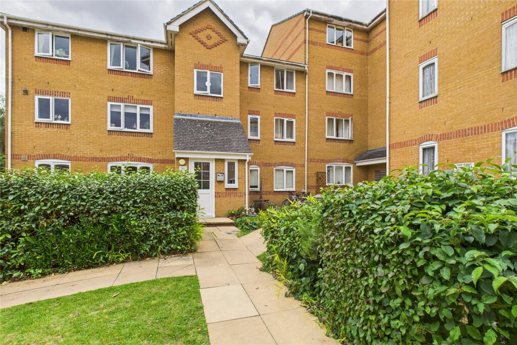 Main image of property: Ascot Court, Aldershot, Hampshire, GU11