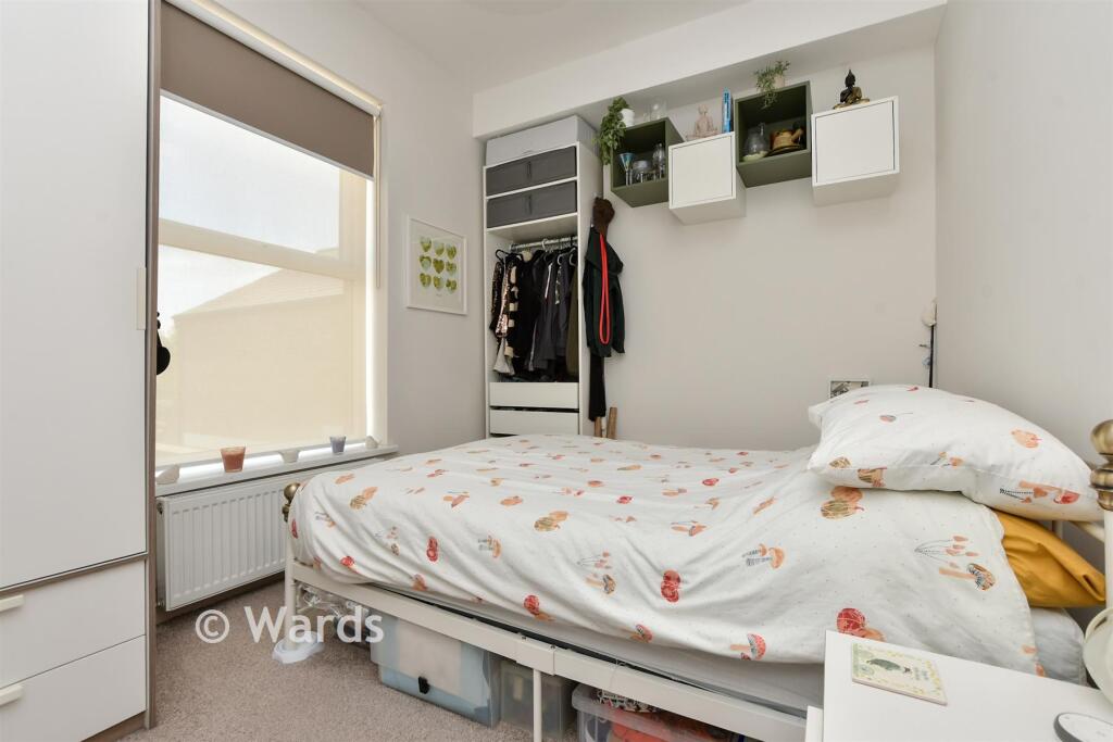 Apartment in Canterbury - View 5