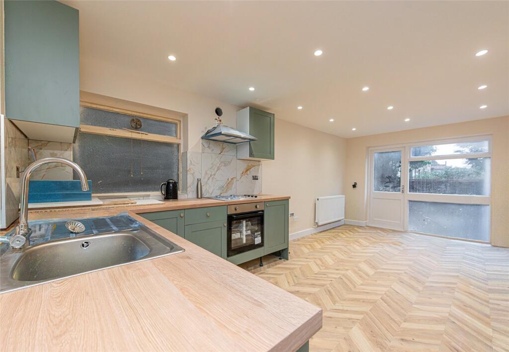 Main image of property: Tollington Way, Holloway, London, N7