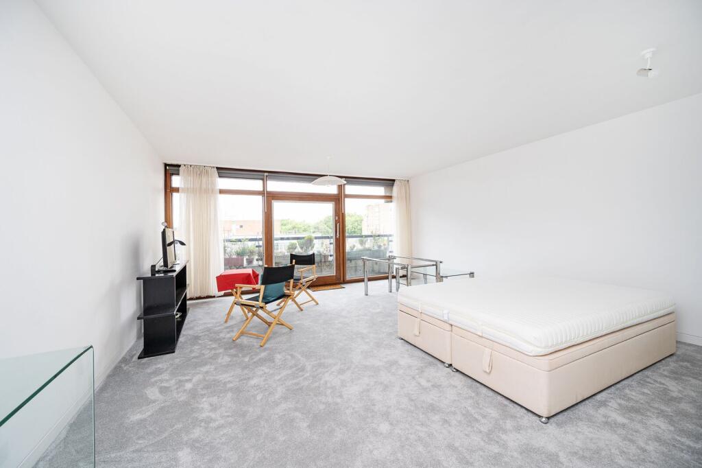 Main image of property: Barbican, London, EC2Y