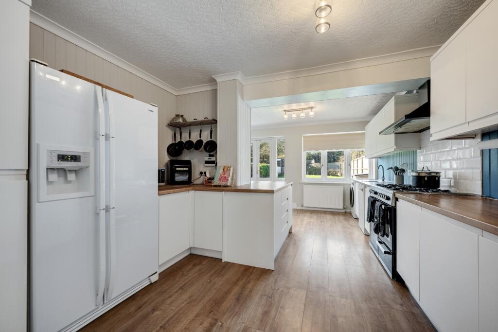 House in Swanley, Crockenhill - View 4
