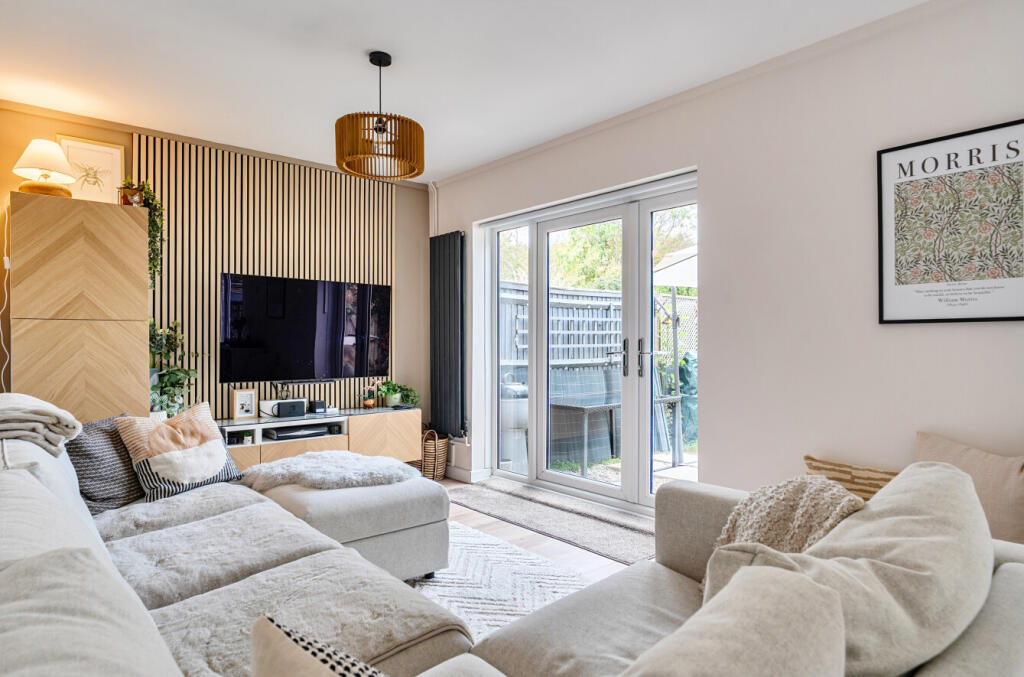 House in Swindon, Langton Park, Thorney Park - View 4