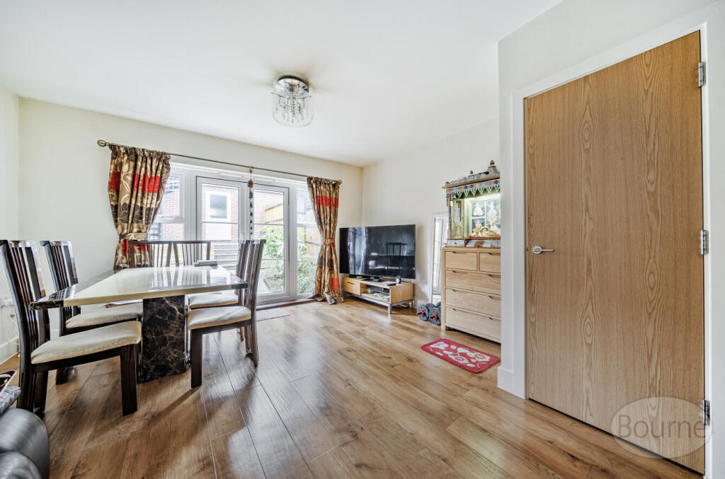 Downsedge Terrace, Epsom Road, Guildford, Surrey, GU1 photo 4