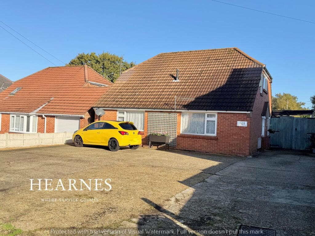 5-bed detached on Ashley Road, Parkstone, Poole, BH14, £475,000