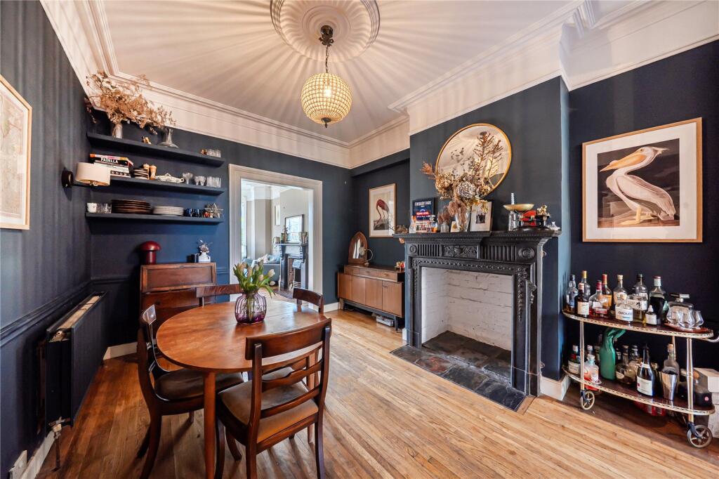 Apartment in London, Hornsey - More