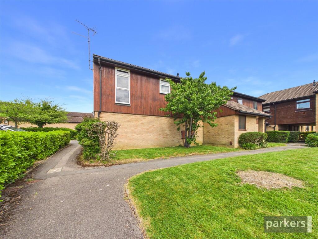 Main image of property: Fleetham Gardens, Lower Earley, Reading, Berkshire, RG6
