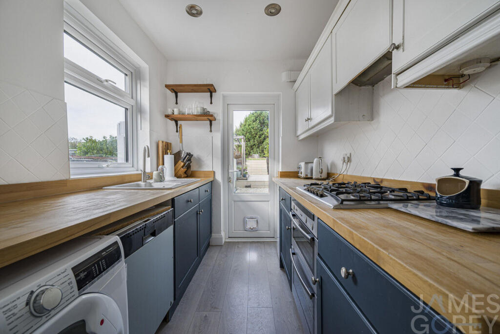 House in Dartford - View 5