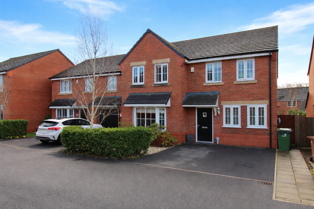 Main image of property: Charnwood Mews, Leyland, Lancashire, PR25