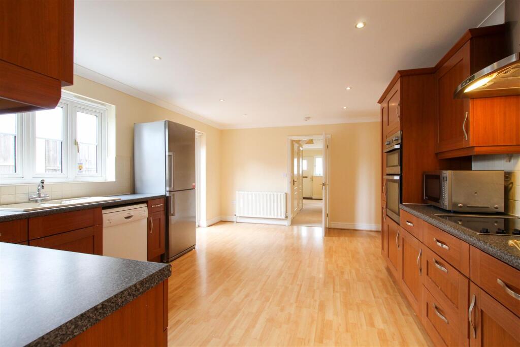 House in East Cambridgeshire, Cheveley - View 2