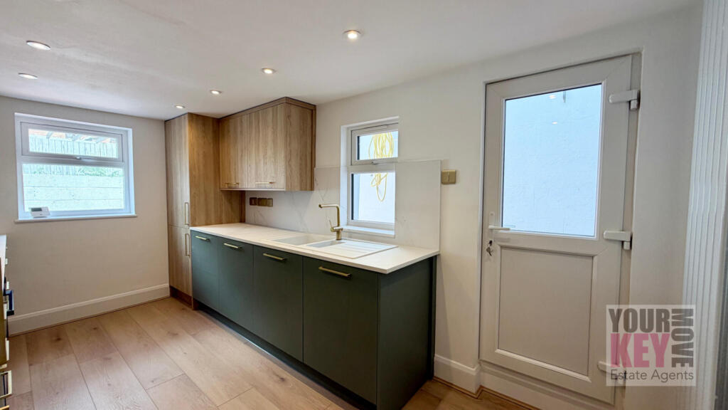 House in Canterbury - View 5