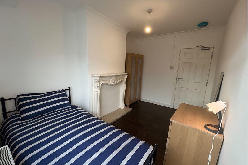 Main image of property: Edinburgh Walk, Worksop