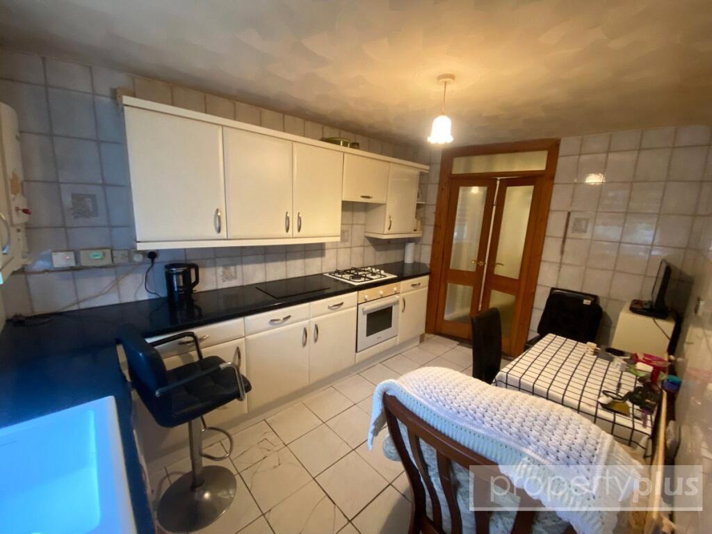 House in Ynyswen, Treorchy - View 3