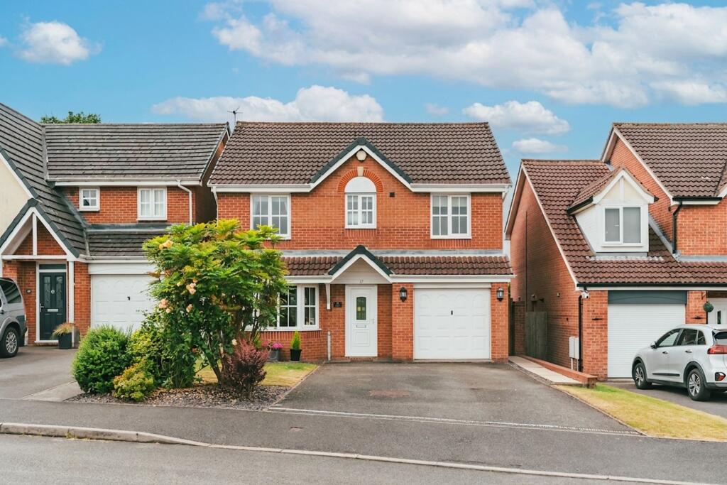 Main image of property: Bradgate Croft, Chesterfield, S41