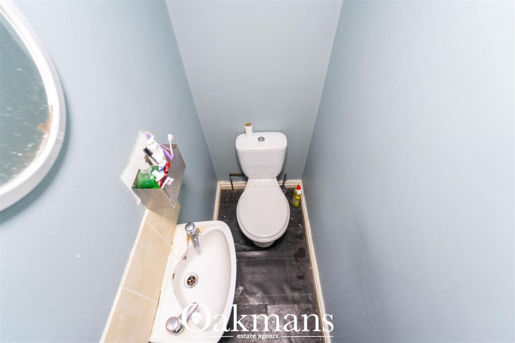 5 bedroom house for rent