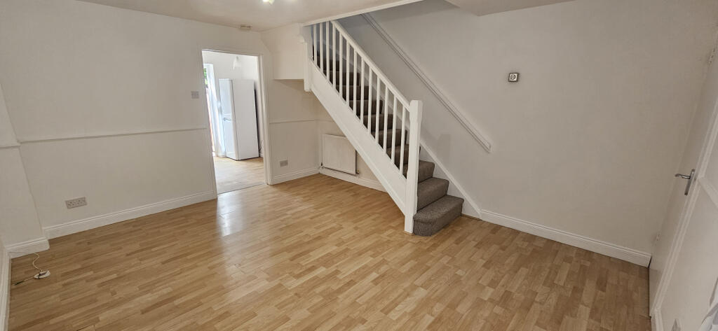 Beckton, London, London, E6 - View 2
