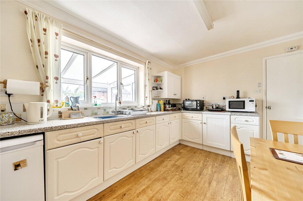 House in Craven Arms, Shropshire - More