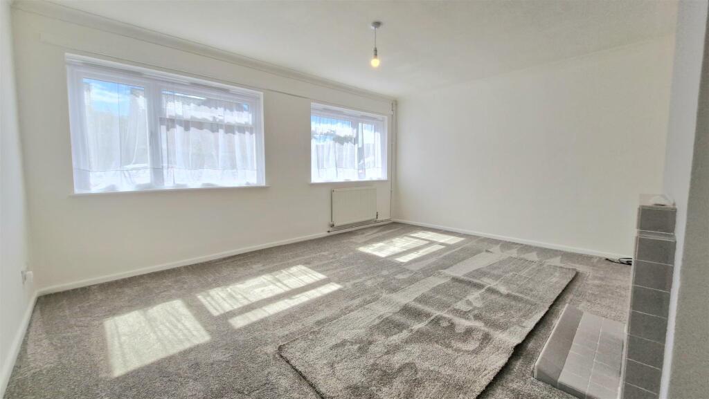 House in Peterborough - View 3