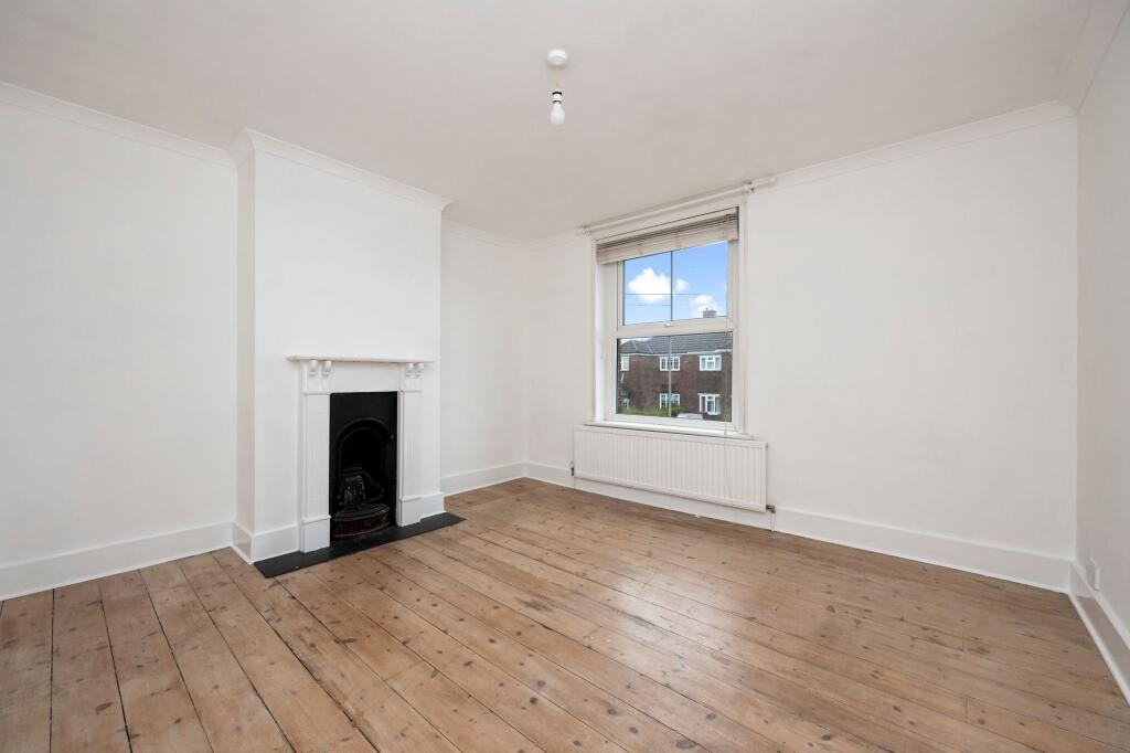 House in Wealden, Crowborough - View 5