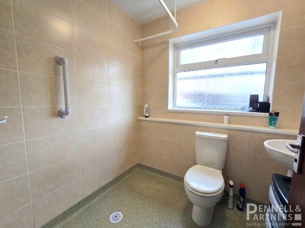 House in Peterborough - View 5