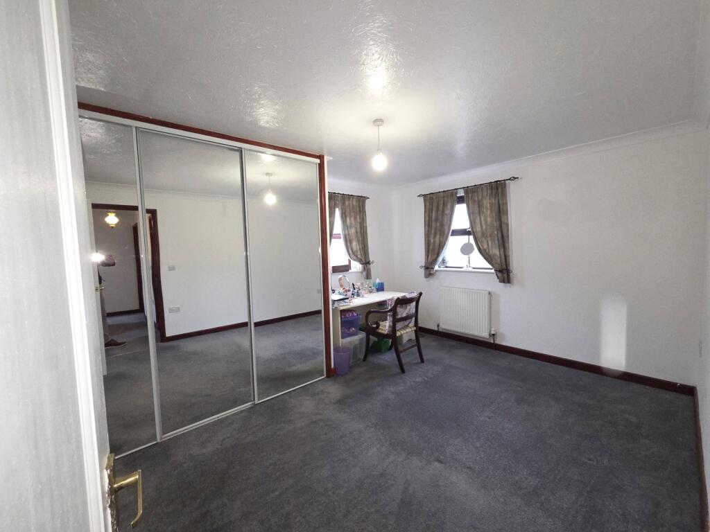 House in Truro - View 5