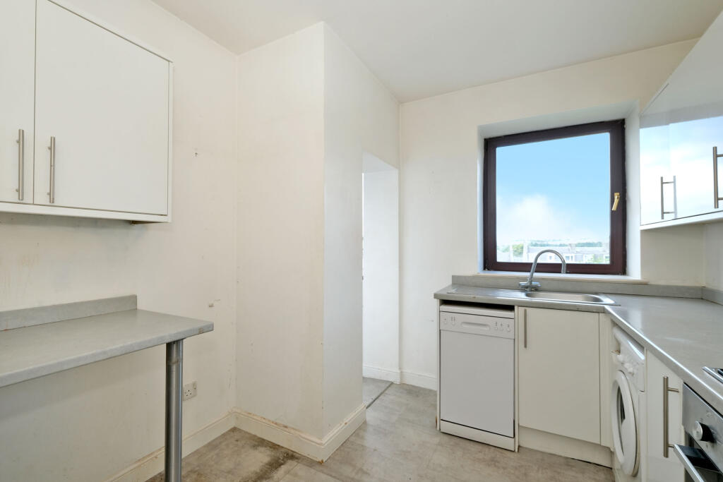 Apartment in Aberdeen - View 5