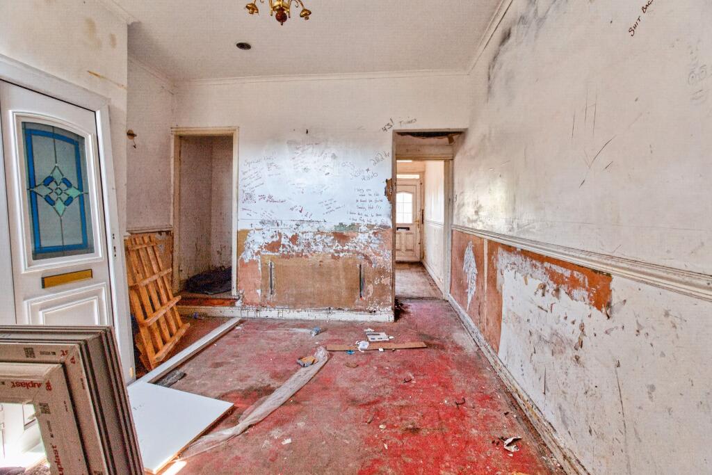 House in Stoke-on-Trent - View 5