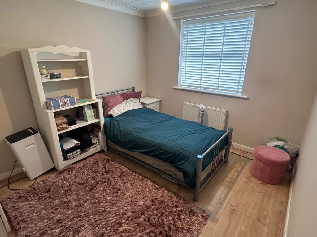 House in Nottingham, Assarts Farm Estate, Nuthall - More