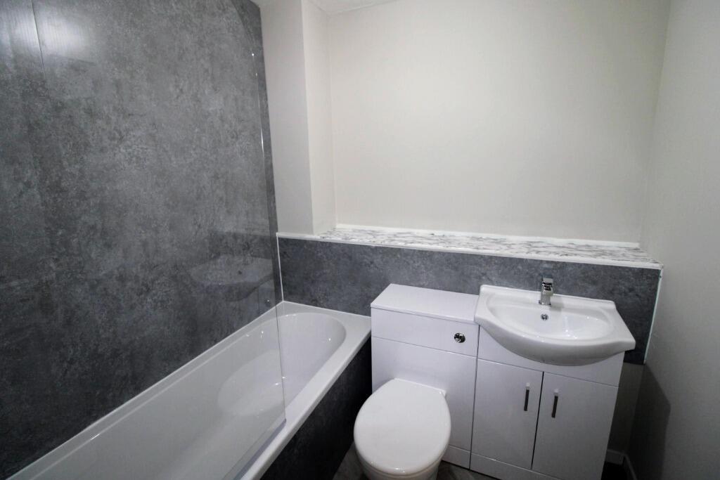 Apartment in Glasgow - More