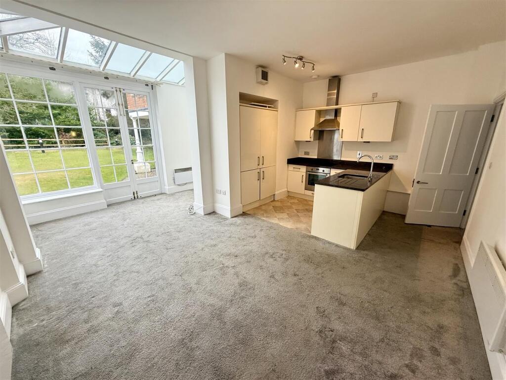 Main image of property: 80 Hagley Road, Edgbaston, Birmingham