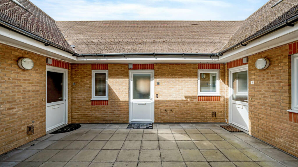 Main image of property: Jackson Close, Slough, SL3 7FP