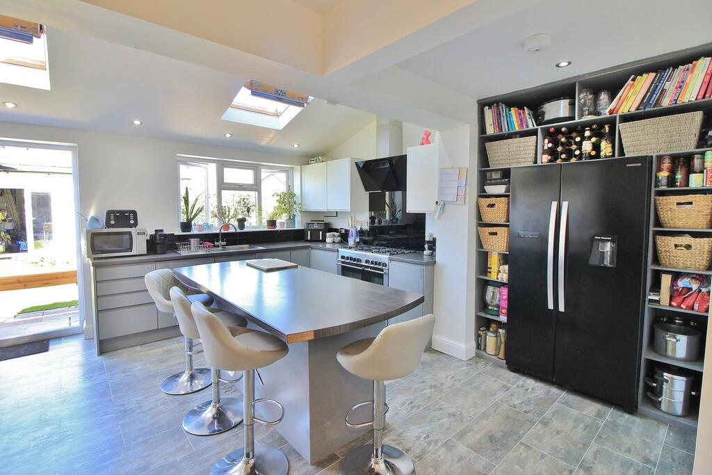 House in Portsmouth, Baffins - View 6