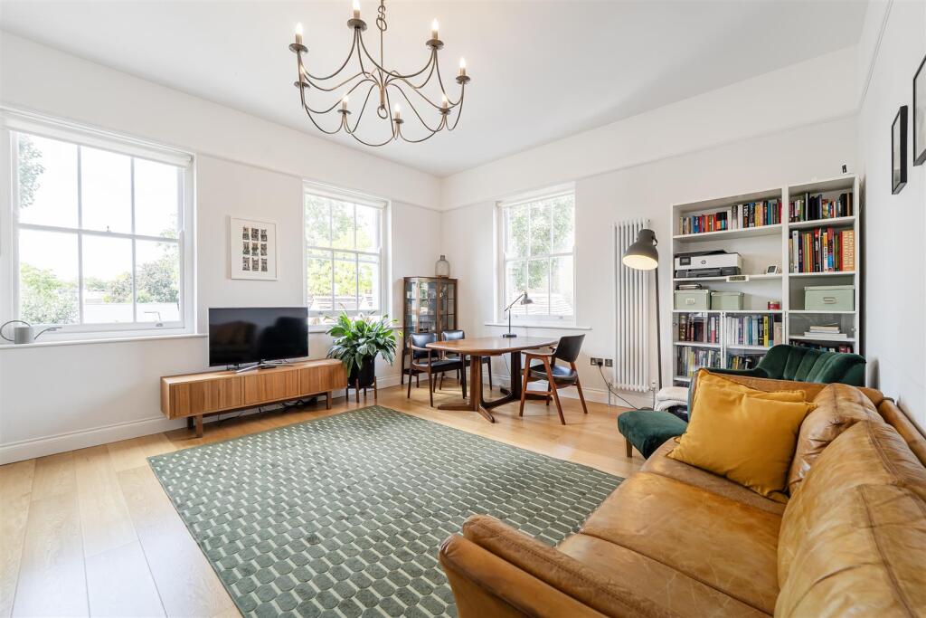 Main image of property: Ealing Court Mansions, Ealing W5